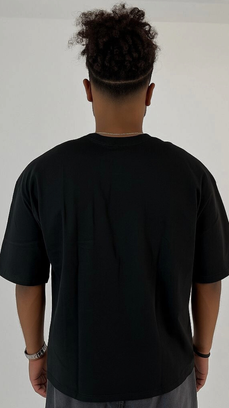 BLACK OVERSIZED FIT T-SHIRT